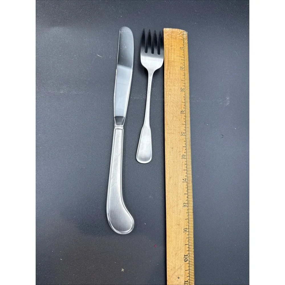 Oneida Stainless Dinner Knife Salad Fork Yorktowne SSS Flatware Traditional